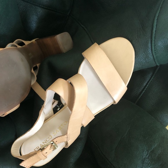 Sandals - Picture 3 of 3